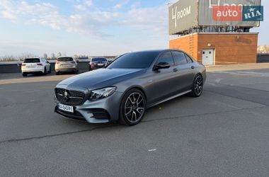 Седан Mercedes-Benz E-Class 2017 в Киеве