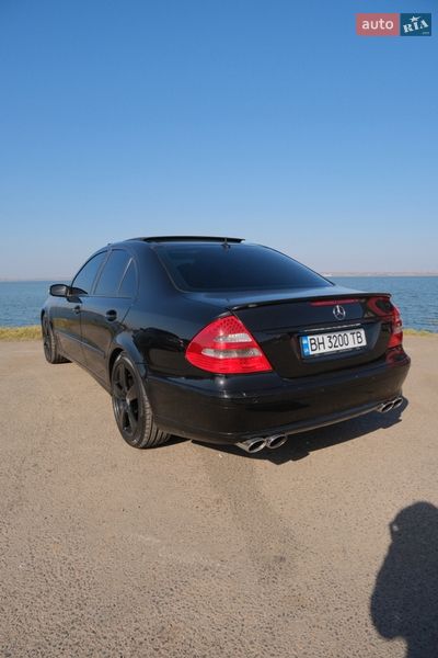 Mercedes-Benz E-Class 2005 Mercedes-Benz E-Class 2005
