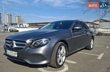 Седан Mercedes-Benz E-Class 2018 в Києві
