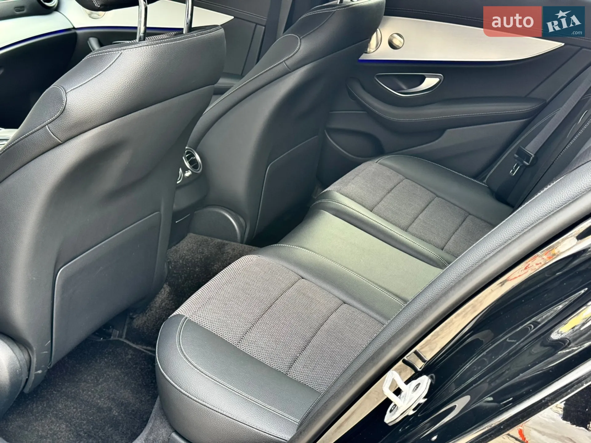 2020 Mercedes-Benz E-klasse - мініатюра 25