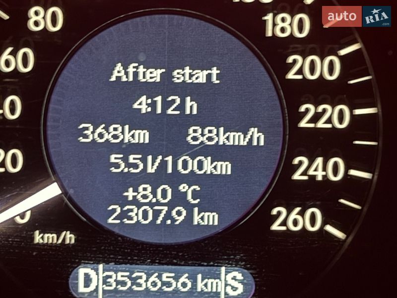 Седан Mercedes-Benz E-Class 2002 в Киеве