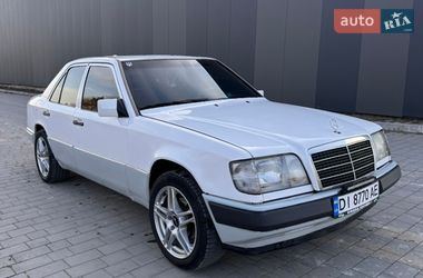 Седан Mercedes-Benz E-Class 1994 в Хмельницком