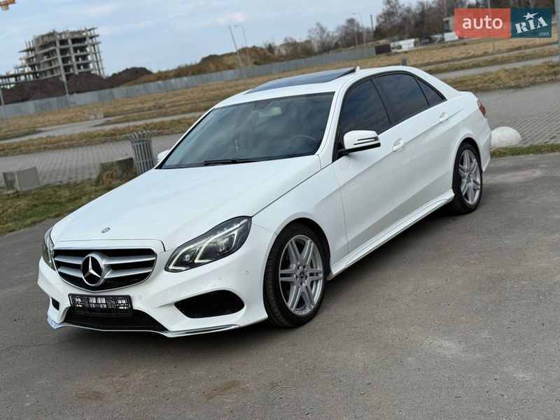 Седан Mercedes-Benz E-Class 2015 в Львове