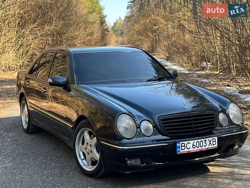 Mercedes-Benz E-Class 2000