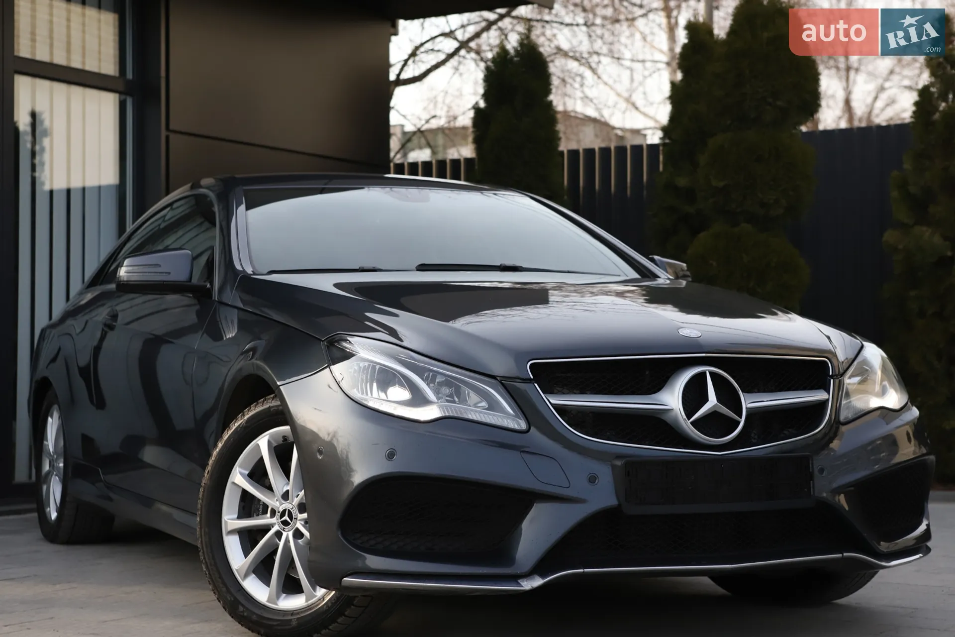 2015 Mercedes-Benz E-klasse - фото 1