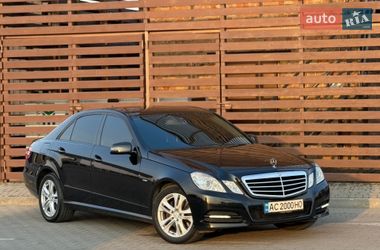 Седан Mercedes-Benz E-Class 2011 в Луцке
