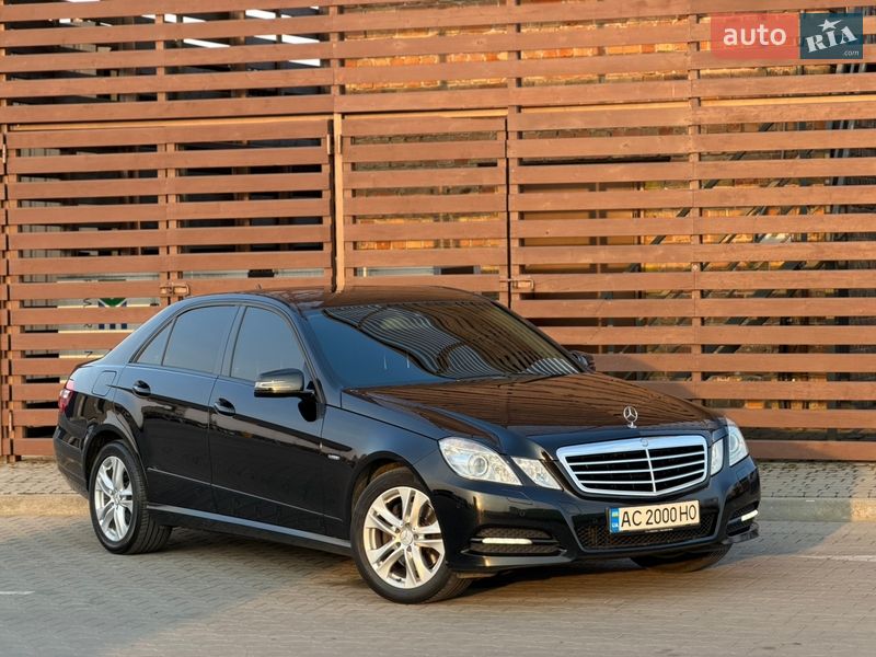 Mercedes-Benz E-Class 2011