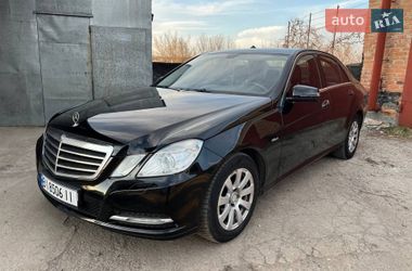 Седан Mercedes-Benz E-Class 2012 в Полтаве