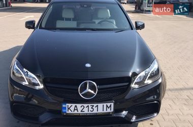 Седан Mercedes-Benz E-Class 2012 в Києві
