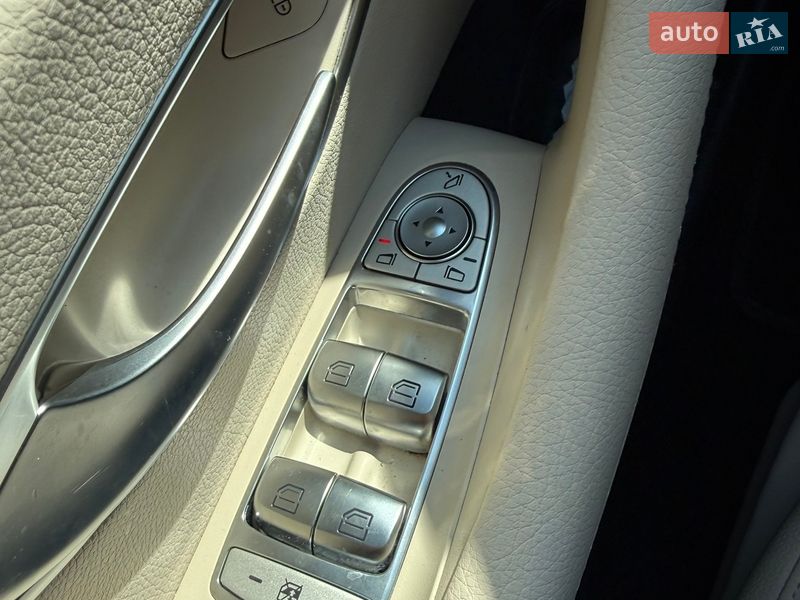 Седан Mercedes-Benz E-Class 2019 в Киеве