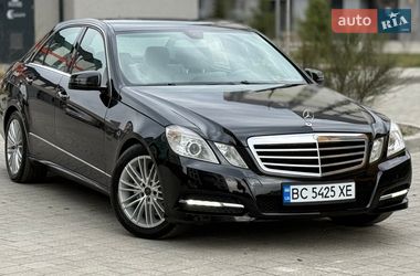 Седан Mercedes-Benz E-Class 2012 в Ивано-Франковске