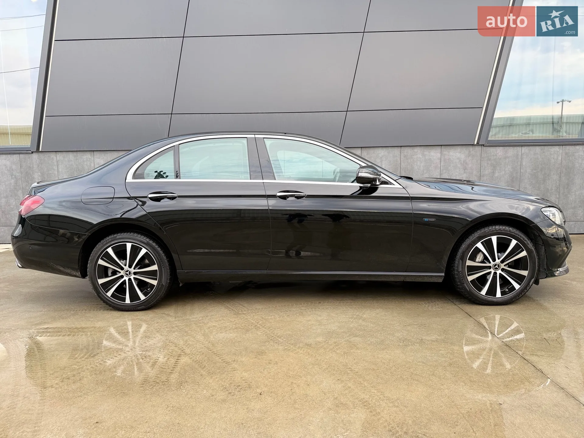 2021 Mercedes-Benz E-klasse - мініатюра 25