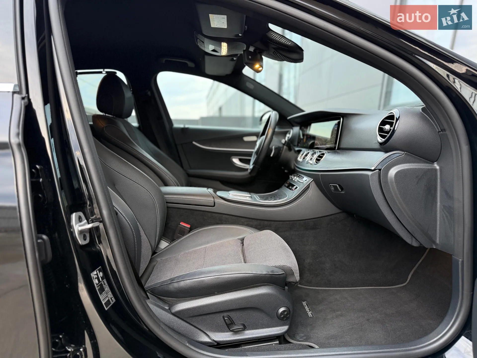 2021 Mercedes-Benz E-klasse - мініатюра 64