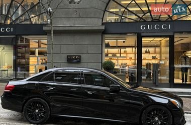 Седан Mercedes-Benz E-Class 2015 в Киеве