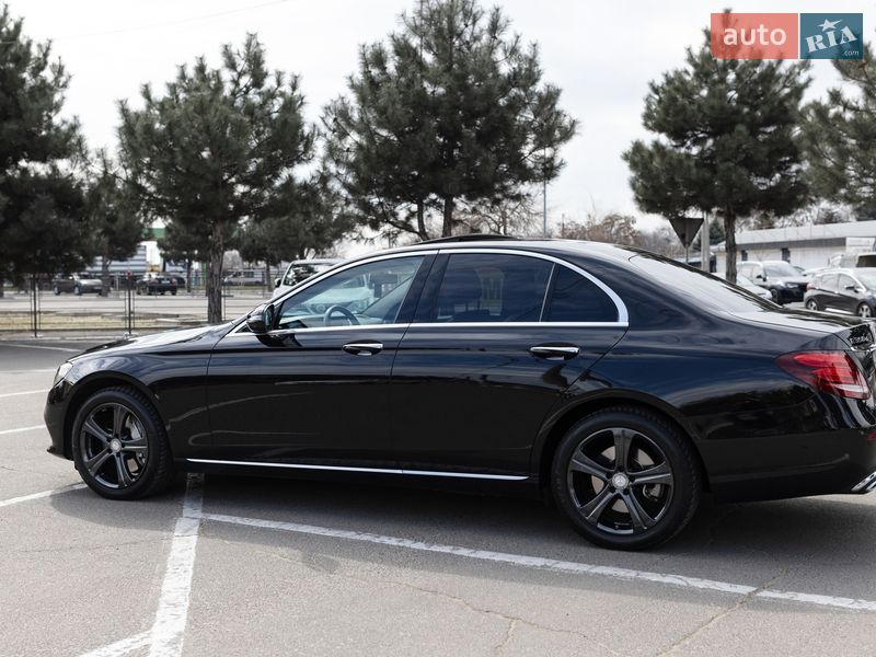 Седан Mercedes-Benz E-Class 2016 в Одессе