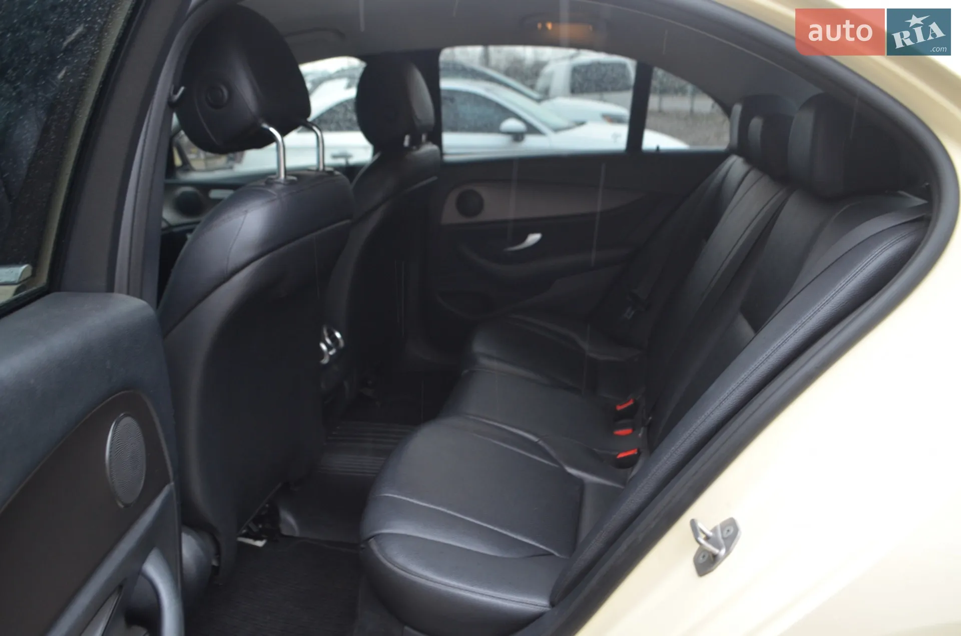 2016 Mercedes-Benz E-klasse - мініатюра 13