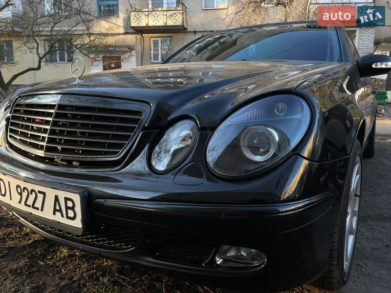 Седан Mercedes-Benz E-Class 2004 в Арцизе