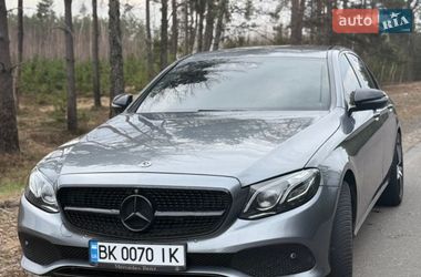 Седан Mercedes-Benz E-Class 2016 в Ровно