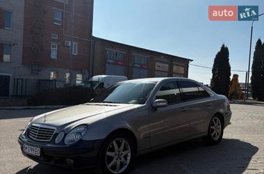 Седан Mercedes-Benz E-Class 2003 в Охтирці