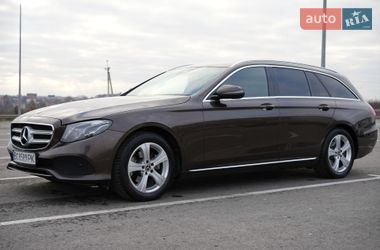 Універсал Mercedes-Benz E-Class 2017 в Львові
