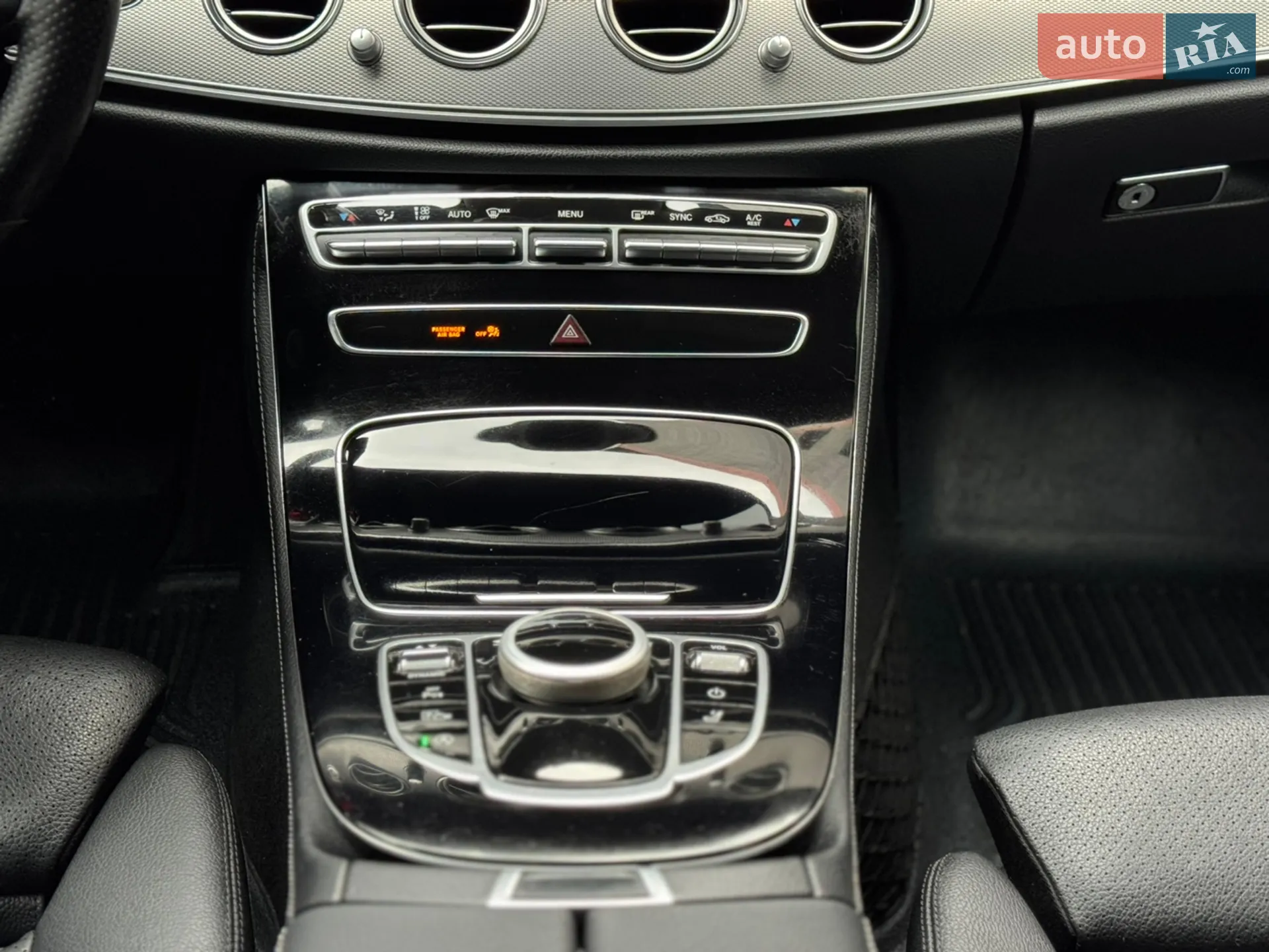 2017 Mercedes-Benz E-klasse - мініатюра 28