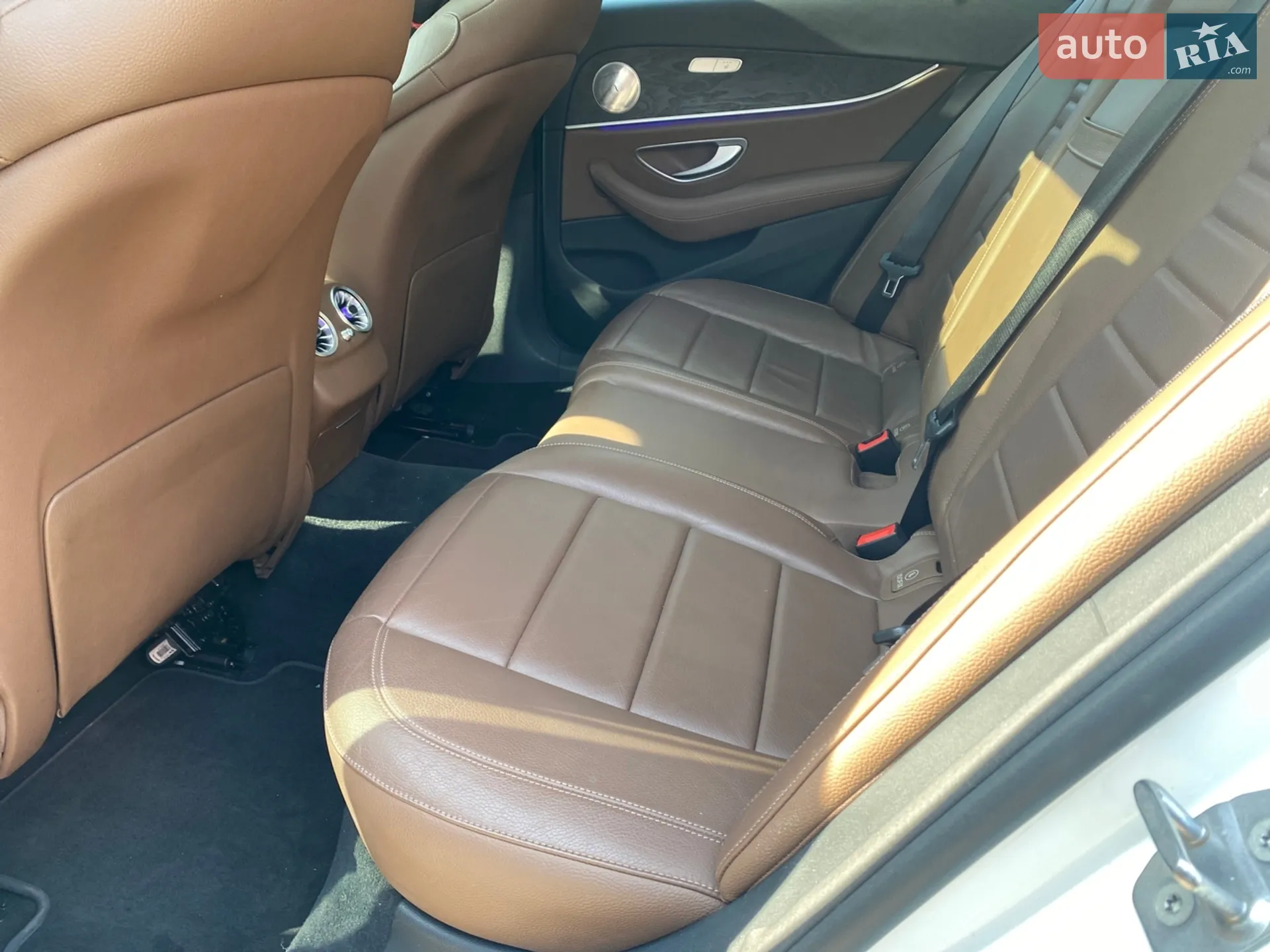 2016 Mercedes-Benz E-klasse - мініатюра 36