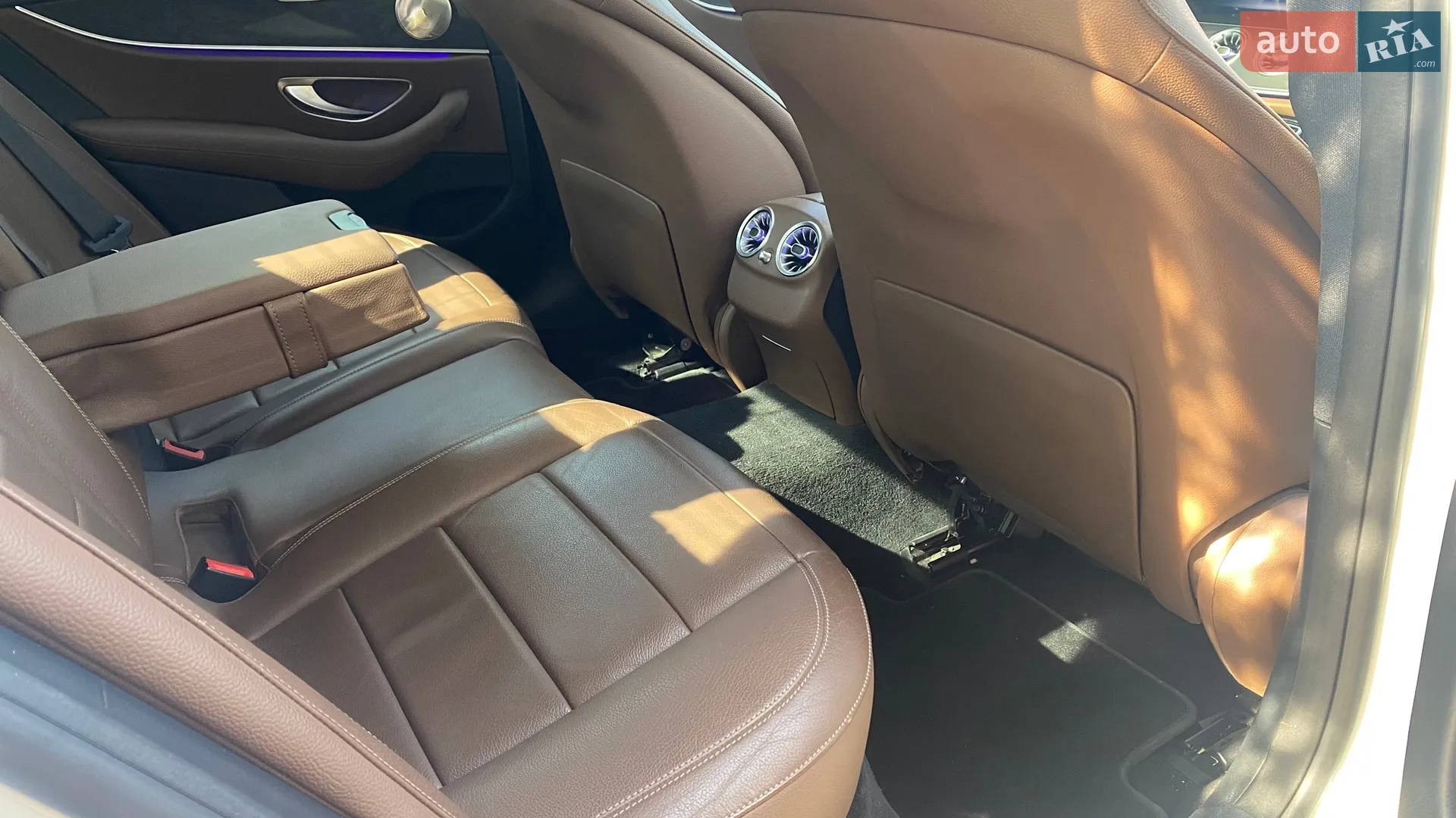 2016 Mercedes-Benz E-klasse - мініатюра 46