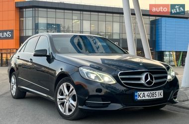 Седан Mercedes-Benz E-Class 2010 в Києві