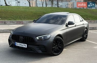 Седан Mercedes-Benz E-Class 2016 в Киеве
