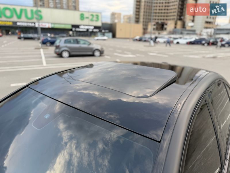 Седан Mercedes-Benz E-Class 2016 в Киеве