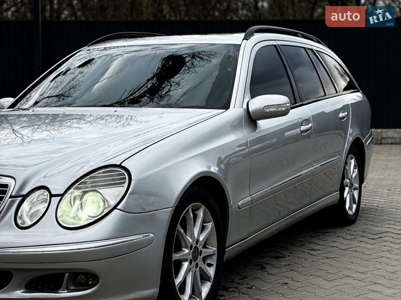 Универсал Mercedes-Benz E-Class 2003 в Черновцах