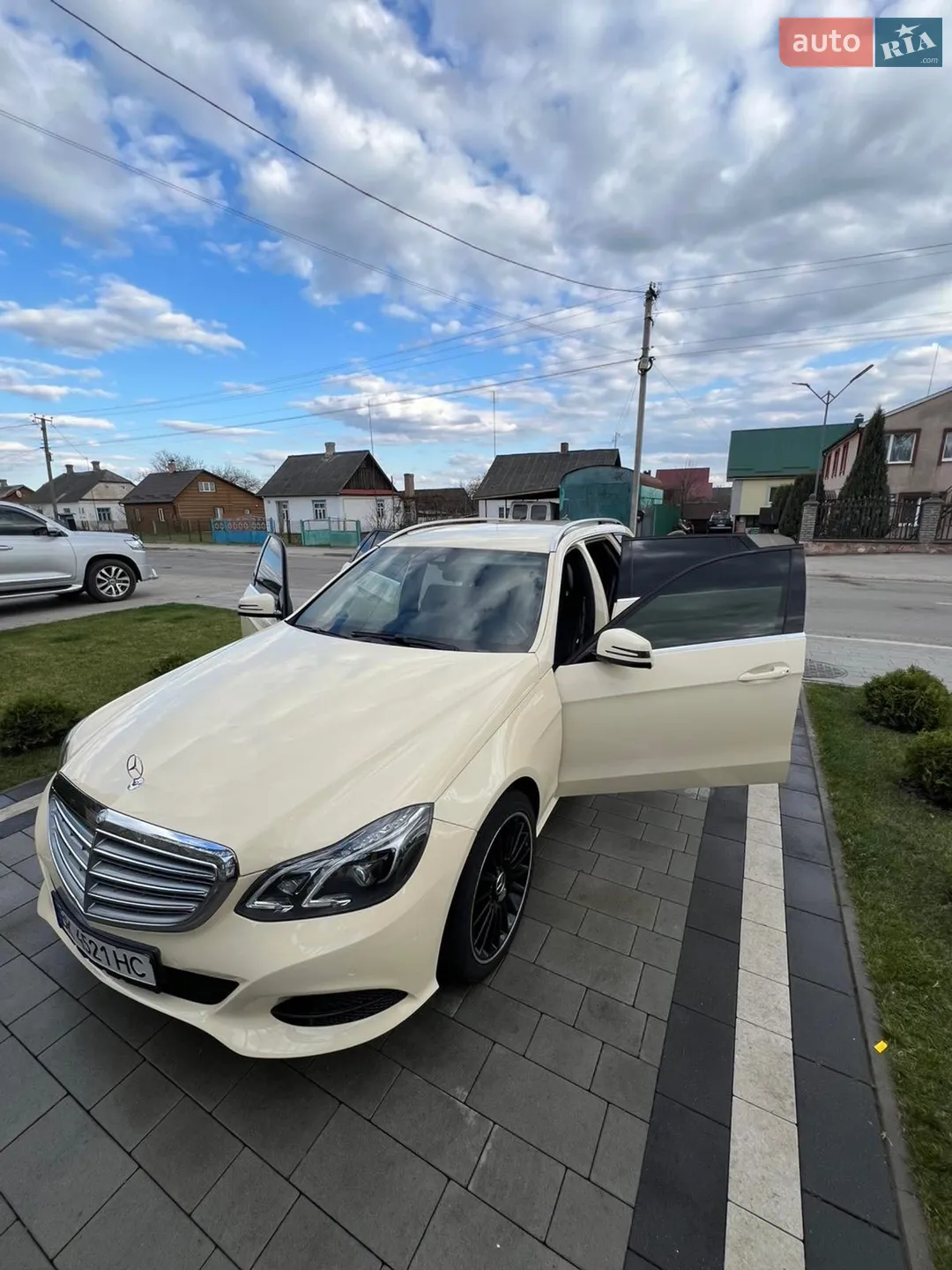 2014 Mercedes-Benz E-klasse - мініатюра 2