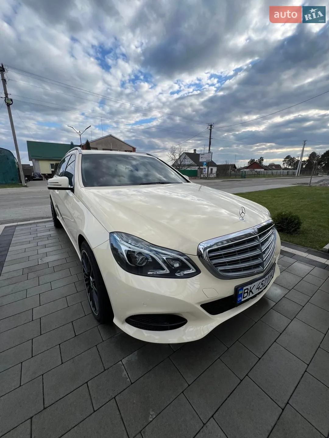 2014 Mercedes-Benz E-klasse - мініатюра 18