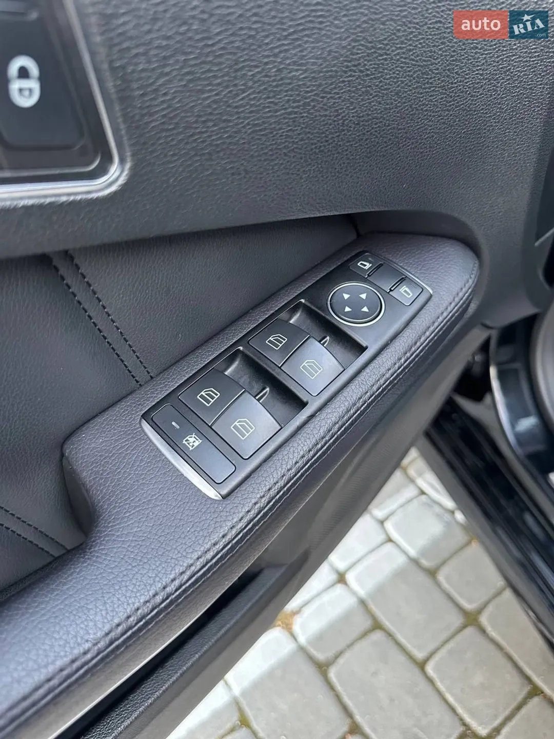 2011 Mercedes-Benz E-klasse - мініатюра 4