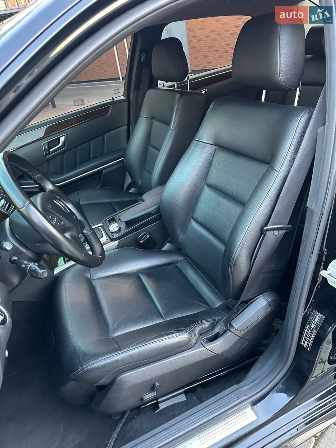 2011 Mercedes-Benz E-klasse - мініатюра 3