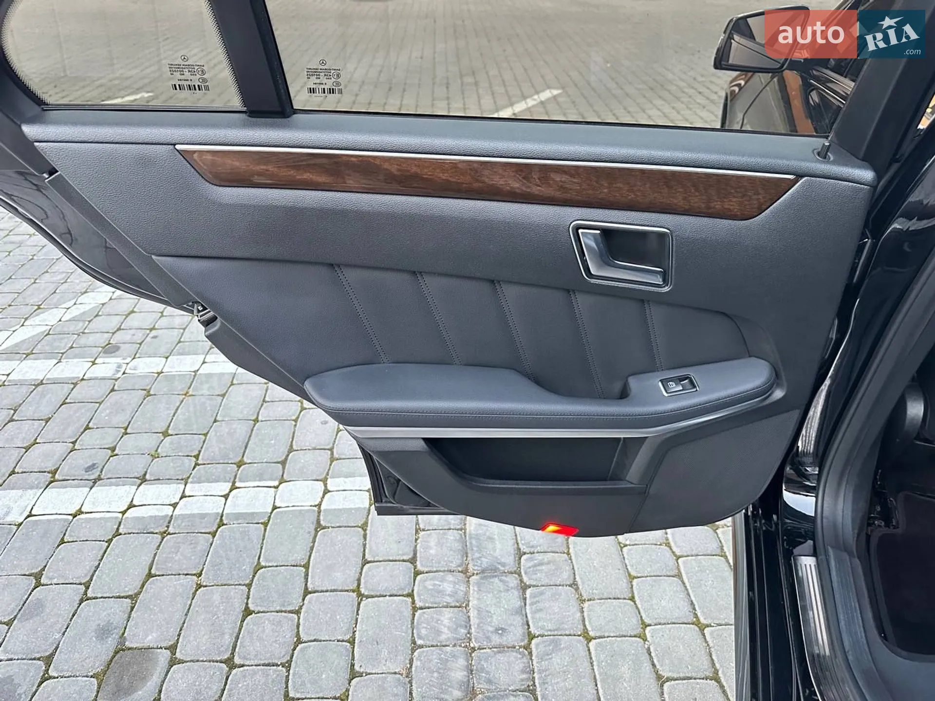 2011 Mercedes-Benz E-klasse - мініатюра 13