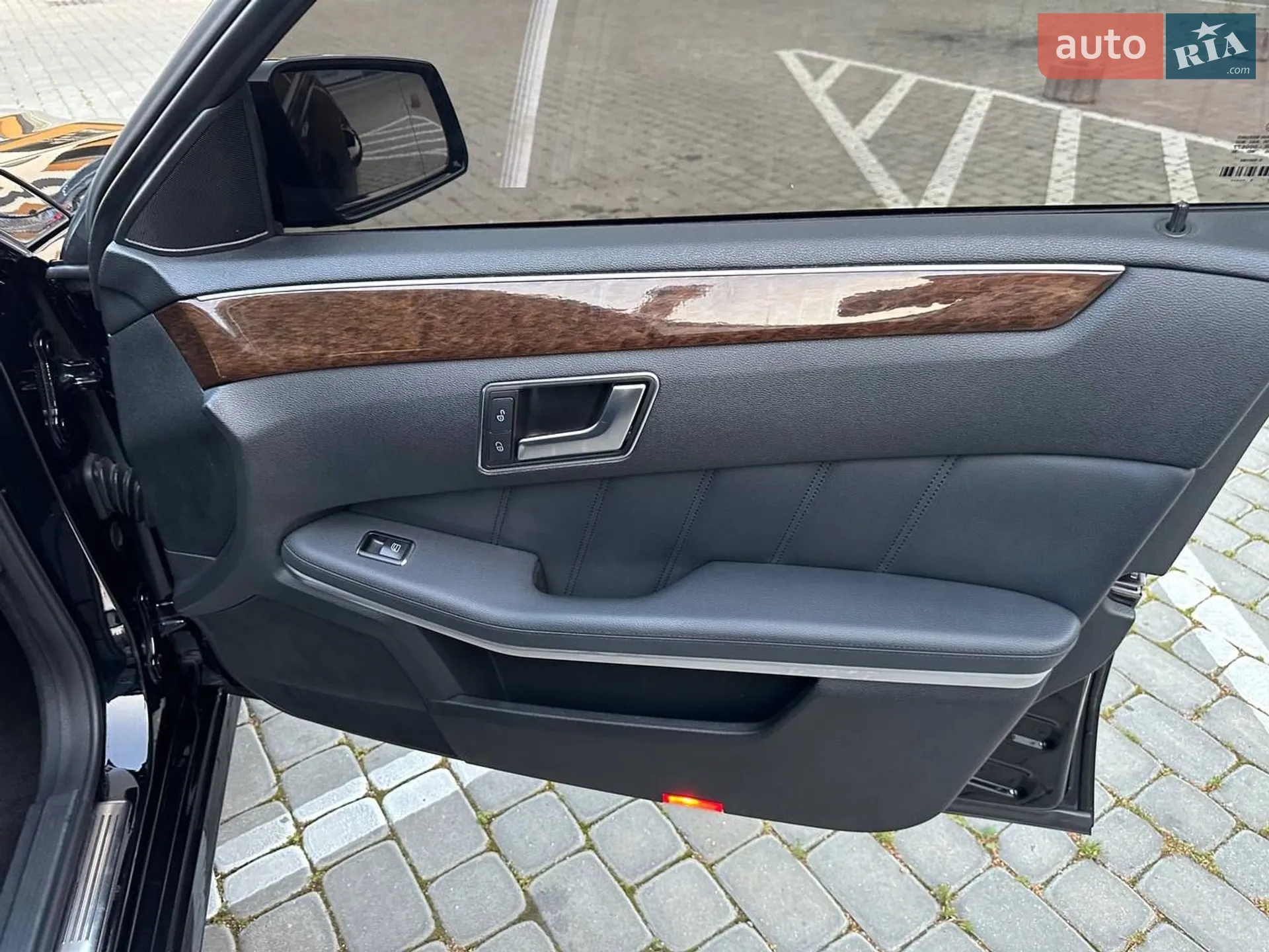 2011 Mercedes-Benz E-klasse - мініатюра 18