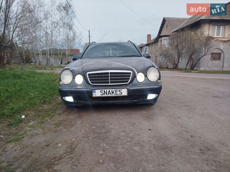 Mercedes-Benz E-Class 2000