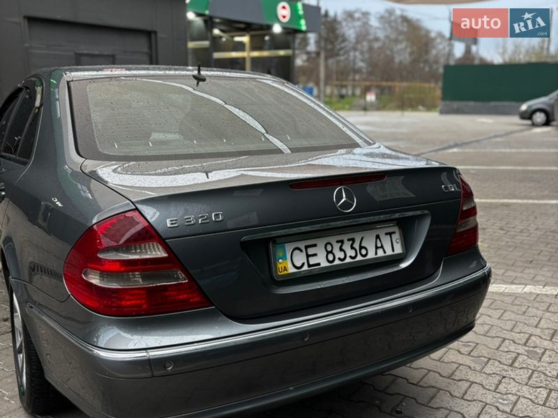 Седан Mercedes-Benz E-Class 2005 в Черновцах