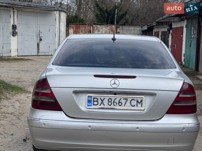 Седан Mercedes-Benz E-Class 2004 в Хмельницком
