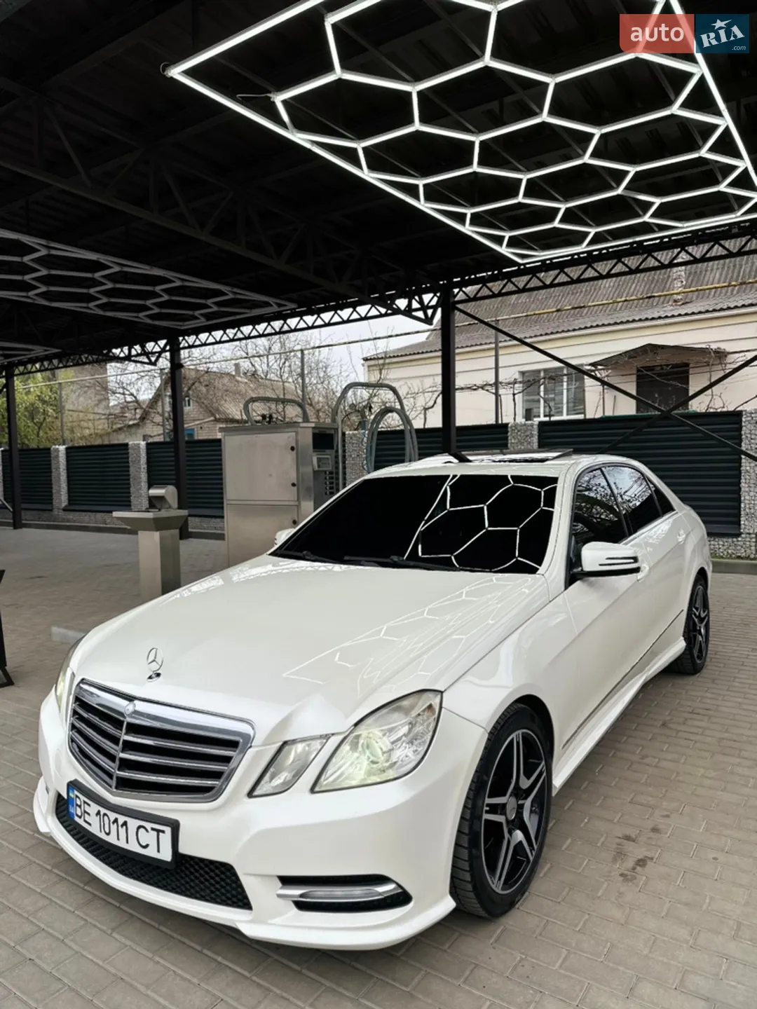 2013 Mercedes-Benz E-klasse - мініатюра 6