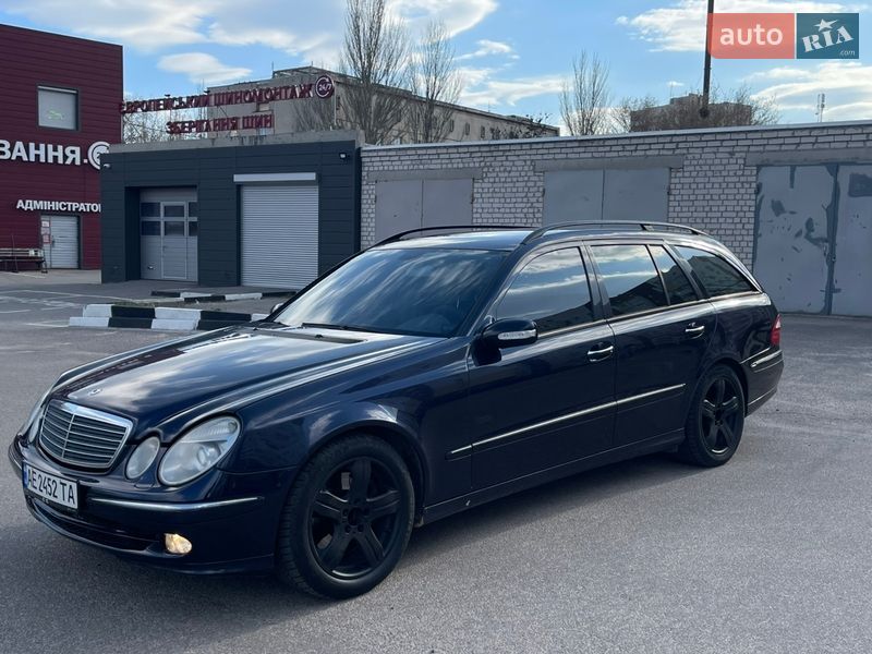 Mercedes-Benz E-Class 2004