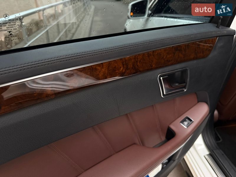 Седан Mercedes-Benz E-Class 2015 в Одессе