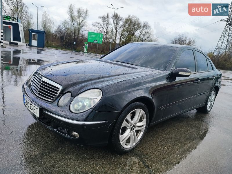 Mercedes-Benz E-Class 2005