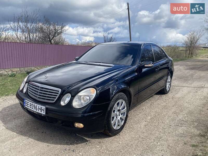 Mercedes-Benz E-Class 2003