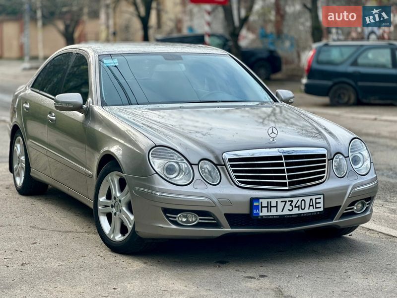 Седан Mercedes-Benz E-Class 2006 в Одессе