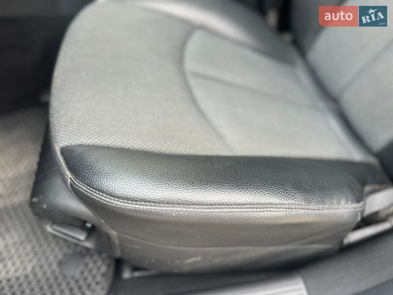 Седан Mercedes-Benz E-Class 2006 в Одессе