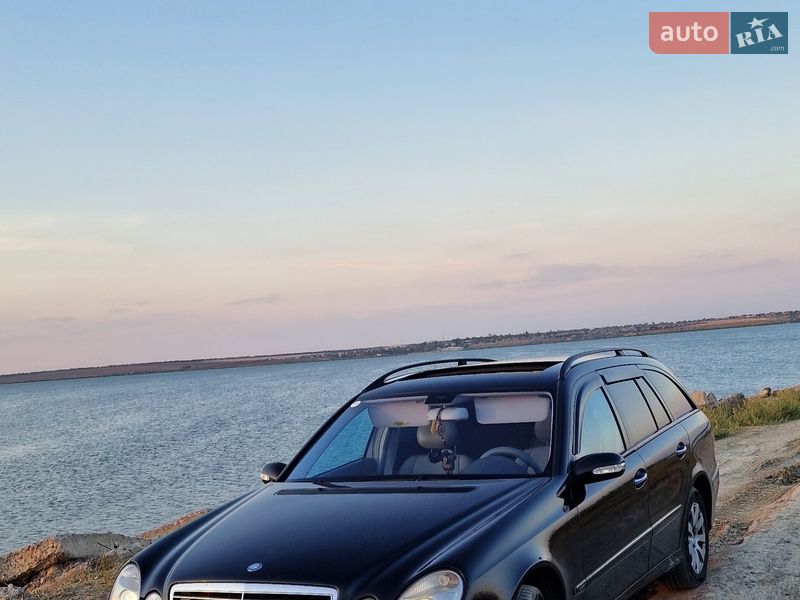 Mercedes-Benz E-Class 2004