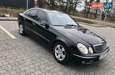 Седан Mercedes-Benz E-Class 2002 в Самборі
