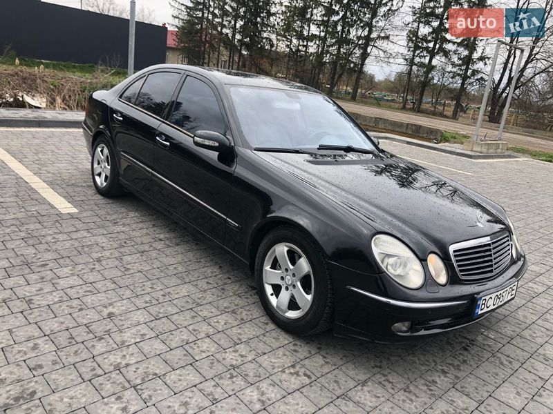 Mercedes-Benz E-Class 2002